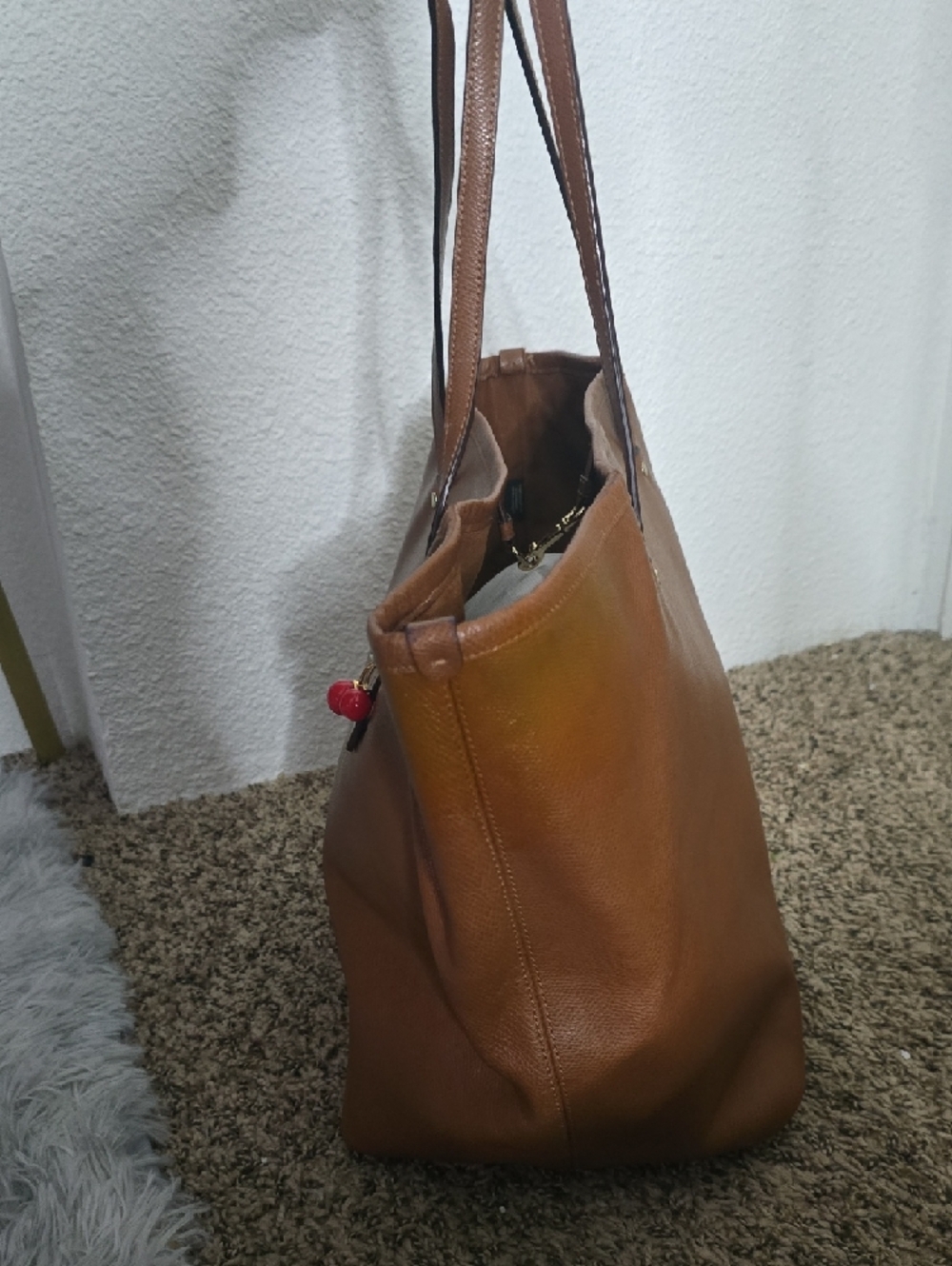 Coach Brown Leather Large Tote Bag W/ Gold Hardware (GOOD)(READ)✨️🤎✨️ - Picture 6 of 15